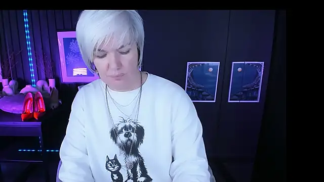 CarmenSoft online show from 06/13/26, 08:56