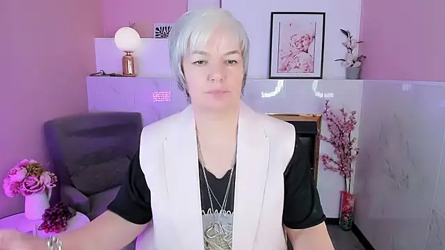 CarmenSoft online show from 07/10/26, 08:33