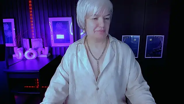 CarmenSoft online show from 07/18/26, 08:40