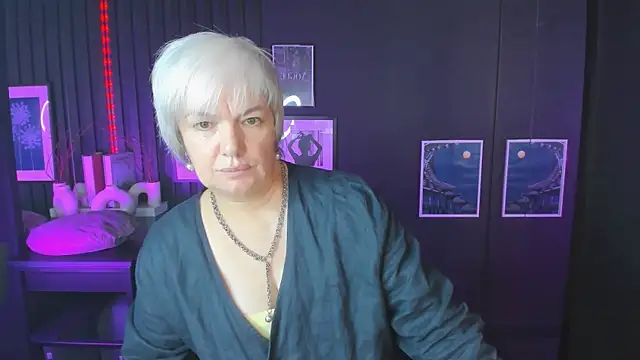 CarmenSoft online show from 07/28/26, 08:45