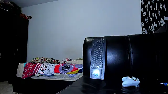 ares sexxx online show from 12/01/25, 02:16