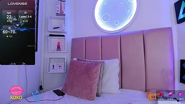 pamela dimantis  online show from 10/24/25, 02:52