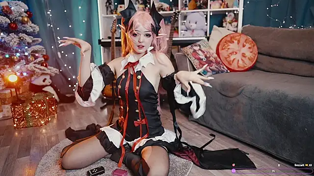 Snapshot of MadnessAlison chatting on 12/14/25, 02:44 MadnessAlison online show from 12/14/25, 02:44