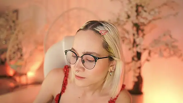 Snapshot of DalahiaRush chatting on 02/07/25, 11:34 DalahiaRush online show from 02/07/25, 11:34