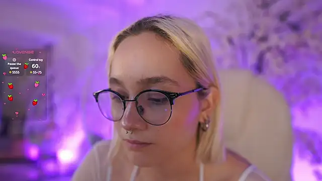 Snapshot of DalahiaRush chatting on 02/08/25, 02:38 DalahiaRush online show from 02/08/25, 02:38