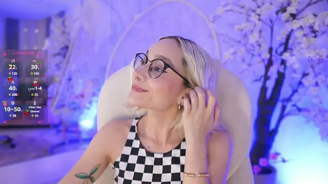 Snapshot of DalahiaRush chatting on 02/11/25, 11:43 DalahiaRush online show from 02/11/25, 11:43