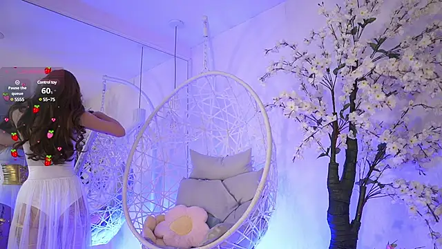 Snapshot of DalahiaRush chatting on 02/24/25, 02:37 DalahiaRush online show from 02/24/25, 02:37