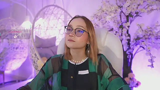 Snapshot of DalahiaRush chatting on 09/24/25, 07:06 DalahiaRush online show from 09/24/25, 07:06