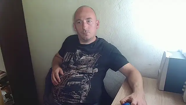 Johan   Barker online show from 11/04/25, 11:09