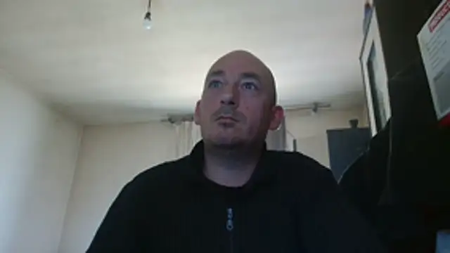 Johan   Barker online show from 11/05/25, 10:48