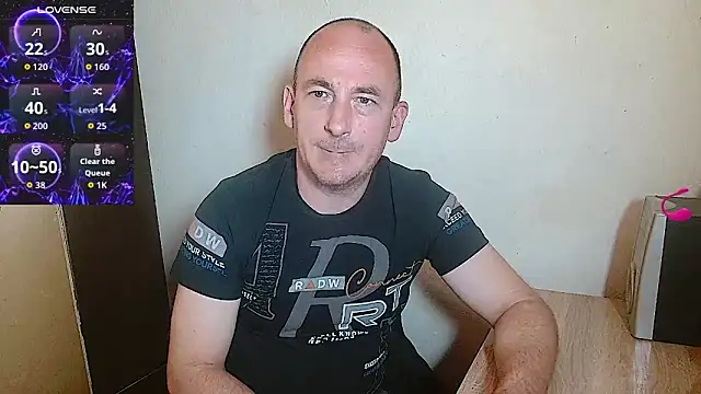 Snapshot of Johan___Barker chatting on 05/29/26, 11:08 Johan Barker online show from 05/29/26, 11:08