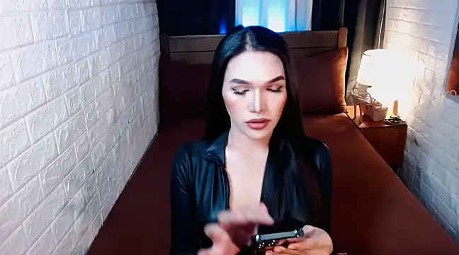 Sexy Adrestia online show from 03/07/25, 04:46