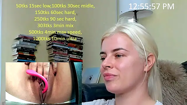 Snapshot of queenofthenighttt chatting on 11/25/25, 11:54 queenofthenighttt online show from 11/25/25, 11:54