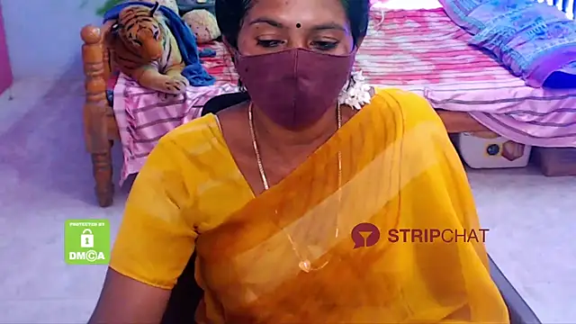 Snapshot of Novapol chatting on 01/09/25, 04:39 Novapol online show from 01/09/25, 04:39