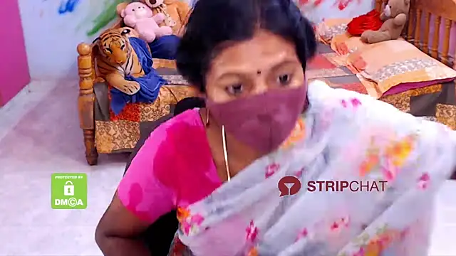 Snapshot of Novapol chatting on 03/14/25, 06:07 Novapol online show from 03/14/25, 06:07