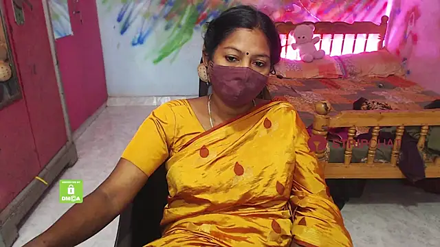 Snapshot of Novapol chatting on 09/16/25, 04:24 Novapol online show from 09/16/25, 04:24