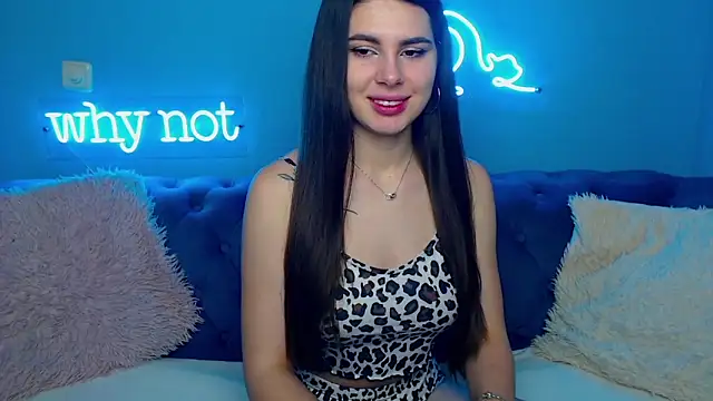 Snapshot of ViollinaLove chatting on 01/18/25, 05:41 ViollinaLove online show from 01/18/25, 05:41
