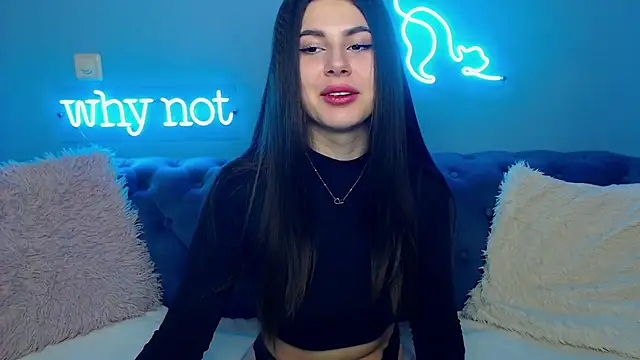 Snapshot of ViollinaLove chatting on 01/25/25, 05:40 ViollinaLove online show from 01/25/25, 05:40