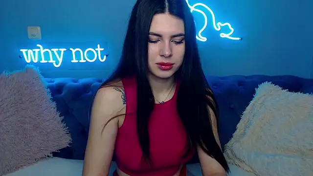 Snapshot of ViollinaLove chatting on 01/28/25, 05:43 ViollinaLove online show from 01/28/25, 05:43
