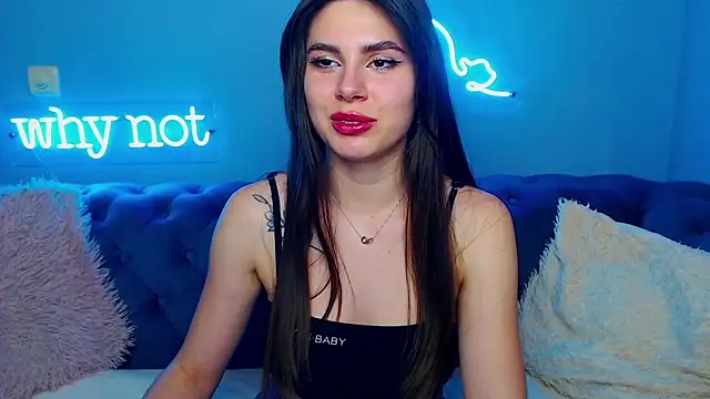 Snapshot of ViollinaLove chatting on 02/11/25, 11:54 ViollinaLove online show from 02/11/25, 11:54