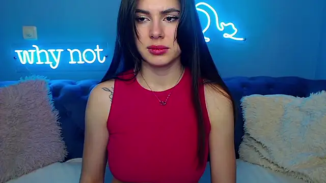 Snapshot of ViollinaLove chatting on 02/17/25, 11:44 ViollinaLove online show from 02/17/25, 11:44
