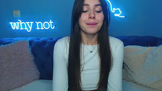 Snapshot of ViollinaLove chatting on 02/22/25, 03:03 ViollinaLove online show from 02/22/25, 03:03