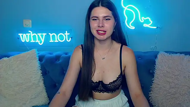 Snapshot of ViollinaLove chatting on 06/20/26, 04:37 ViollinaLove online show from 06/20/26, 04:37