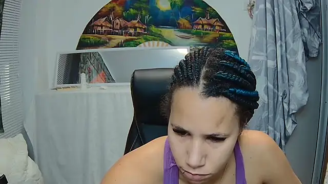 Snapshot of AaliyahHarris chatting on 12/18/24, 02:49 AaliyahHarris online show from 12/18/24, 02:49