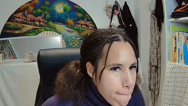 Snapshot of AaliyahHarris chatting on 02/05/25, 04:58 AaliyahHarris online show from 02/05/25, 04:58