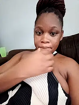 Snapshot of ANGELINE600 chatting on 01/19/25, 02:17 ANGELINE600 online show from 01/19/25, 02:17