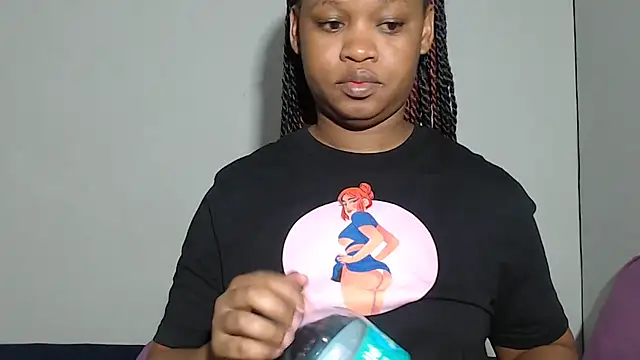 Snapshot of ANGELINE600 chatting on 03/19/25, 09:37 ANGELINE600 online show from 03/19/25, 09:37