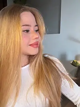 curchez  online show from 04/02/26, 09:01