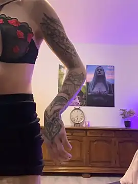 Cute-Alice online show from 01/26/25, 06:37