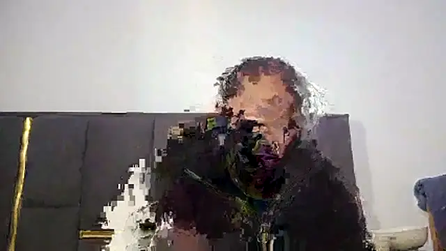 Snapshot of aleixane chatting on 06/17/26, 10:06 aleixane online show from 06/17/26, 10:06
