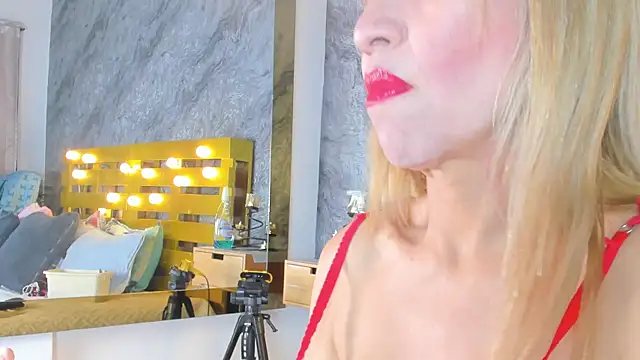 elena mature online show from 02/22/25, 07:14