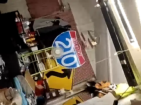 Snapshot of Billywax chatting on 10/06/25, 04:54 Billywax online show from 10/06/25, 04:54