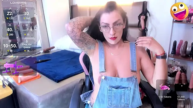 Snapshot of janette_rider chatting on 03/07/25, 02:57 janette rider online show from 03/07/25, 02:57