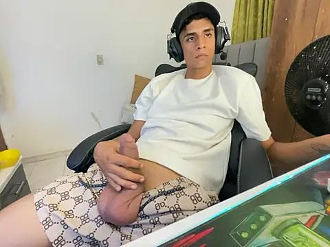 Max TheHorseDick online show from 01/02/25, 05:46