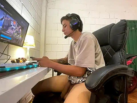 Max TheHorseDick online show from 09/12/25, 02:22