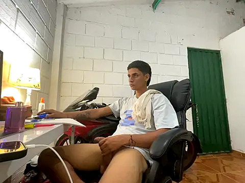 Max TheHorseDick online show from 11/20/25, 02:12