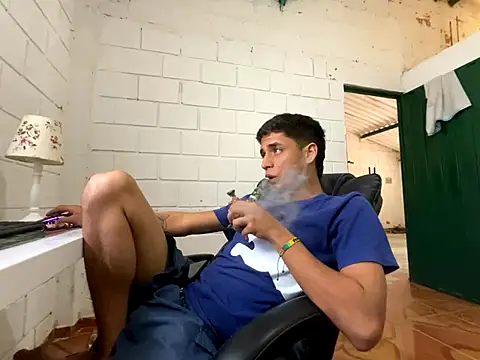 Max TheHorseDick online show from 11/24/25, 09:03