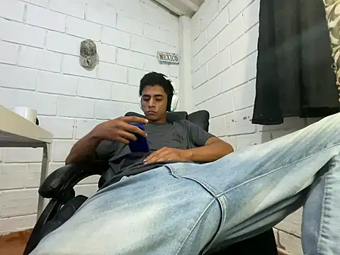 Max TheHorseDick online show from 07/03/26, 02:51