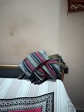 Snapshot of Sweet-Berry chatting on 12/31/24, 05:40 Sweet-Berry online show from 12/31/24, 05:40