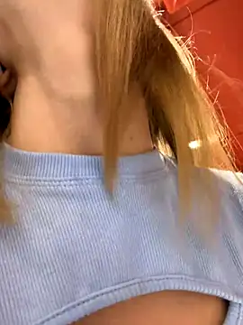 -AngelAri- online show from 11/08/25, 09:02