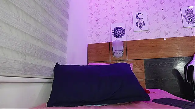 mssburbuja online show from 03/06/25, 06:19