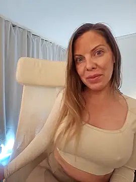 Snapshot of novaforyou1 chatting on 11/26/25, 07:37 novaforyou1 online show from 11/26/25, 07:37