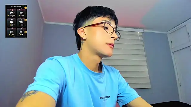 tom Howard online show from 10/22/25, 02:50