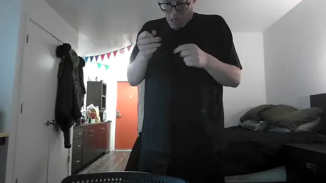 Snapshot of SilasRed chatting on 01/01/25, 09:31 SilasRed online show from 01/01/25, 09:31