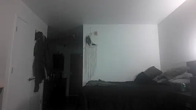 Snapshot of SilasRed chatting on 01/03/25, 01:16 SilasRed online show from 01/03/25, 01:16