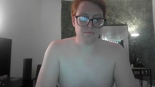 Snapshot of SilasRed chatting on 01/11/25, 10:40 SilasRed online show from 01/11/25, 10:40